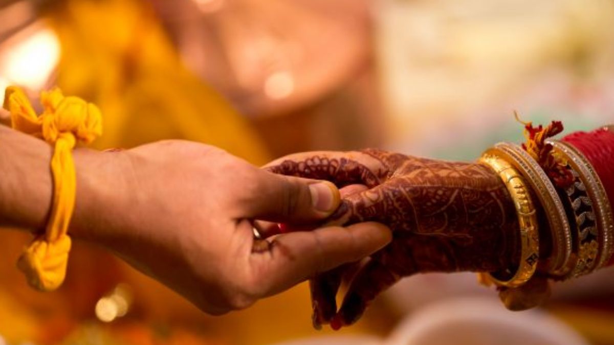 uttar-pradesh-bride-groom-dies-of-heart-attack-on-their-wedding-night